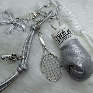 Everlast Silver Boxing Glove Keychain